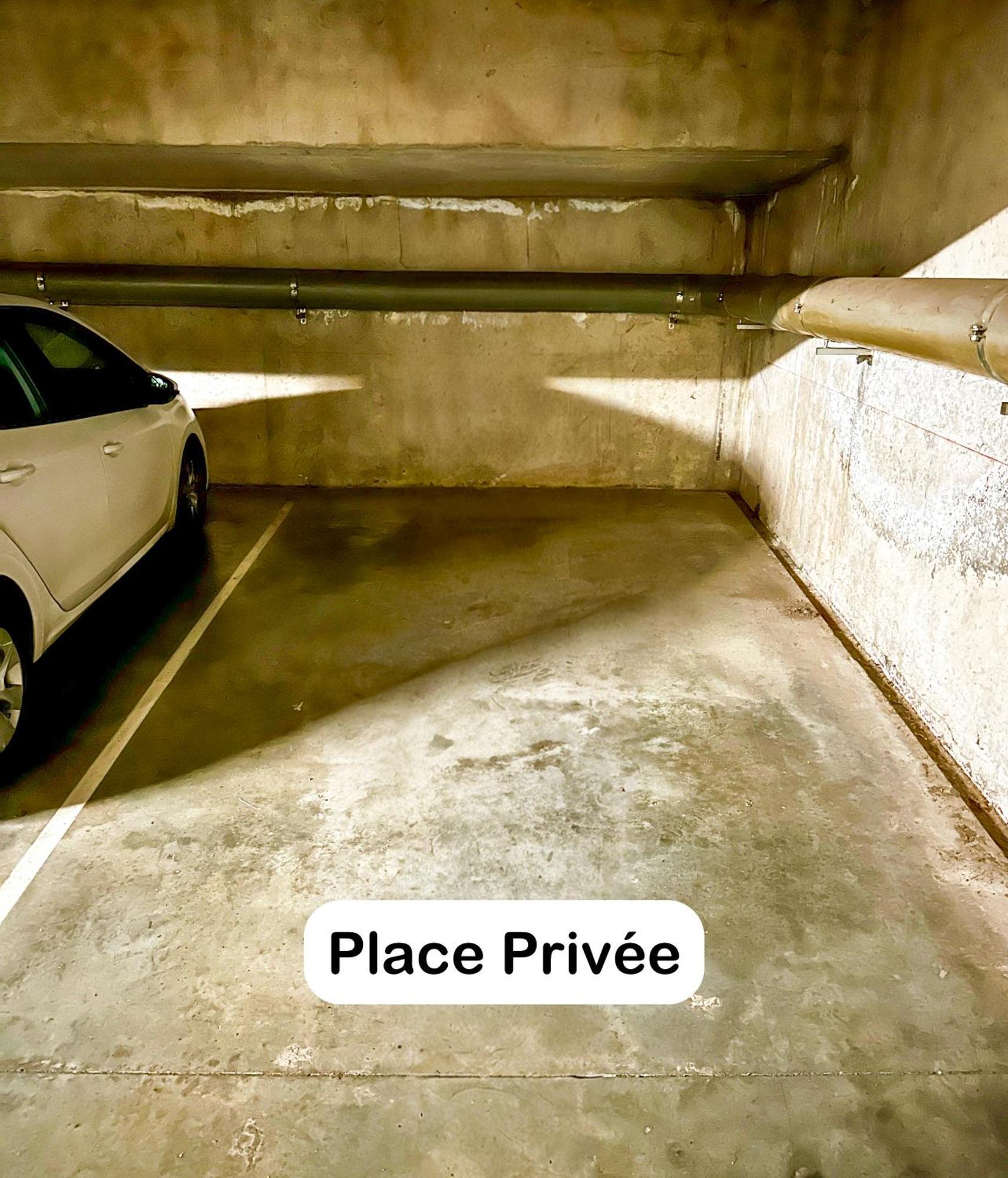 שאמברי Superbe Appartement - Parking Gratuit - 4 Personnes מראה חיצוני תמונה